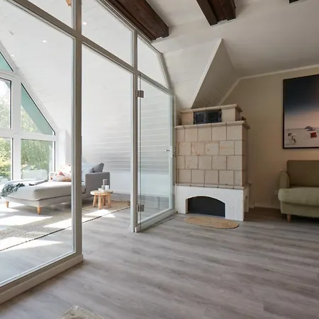 Haus-yacht Holiday home *